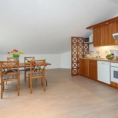 Strand-park Strand-park 132 公寓 *